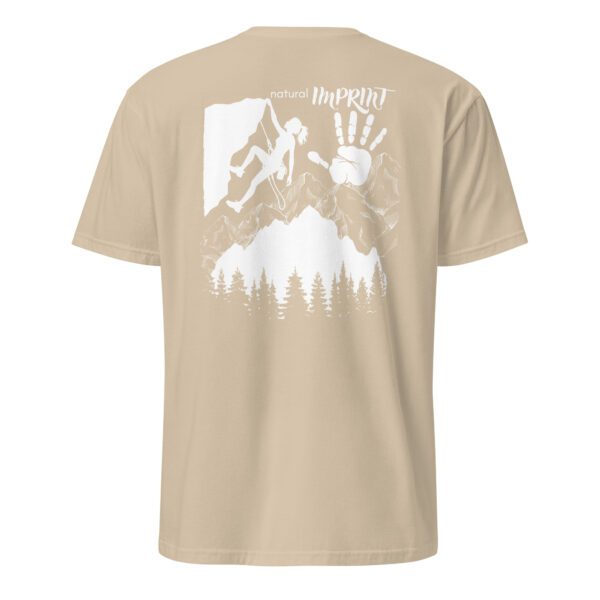 unisex-basic-softstyle-t-shirt-sand-back-685ee19938fec.jpg Climbing Woman Unisex T-Shirt